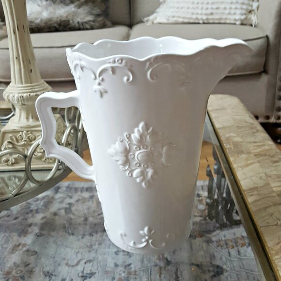 Exquisite SCROLLED WHITE Ceramic PITCHER - Picture 4 of 4